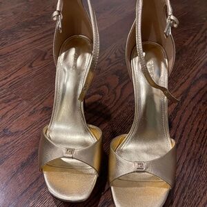 Guess Gold Patent Leather High Heels